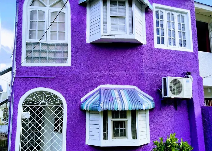 Queste Ochi Town House