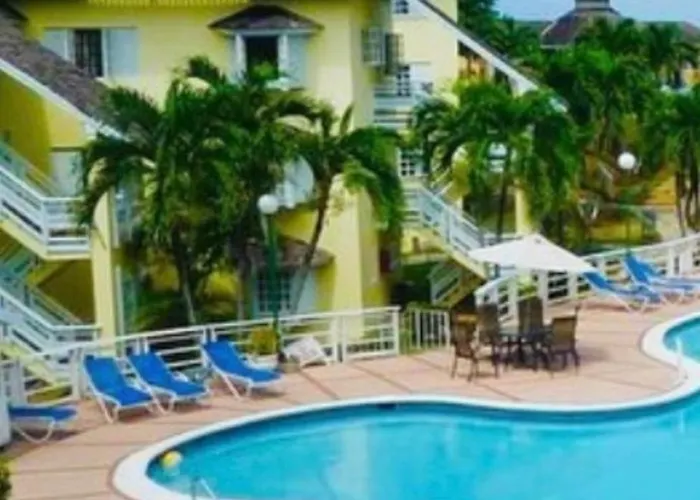 Quaint Sleep Apartment At Mystic Ridge Ocho Rios