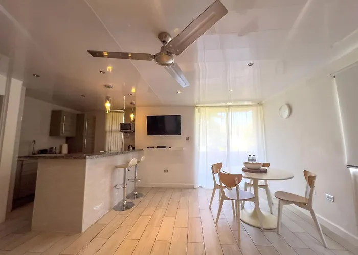 Eshae Living - 1 Bedroom Apartment