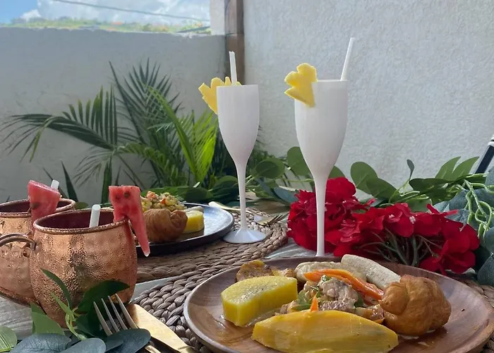 Eshae Living - Spacious 2Br With Breakfast & Pool