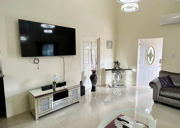 Trinity Villa
