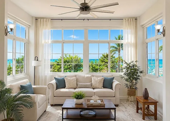 2Bdrm Stunning Beachfront Apt Ocho Rios Bay Beach