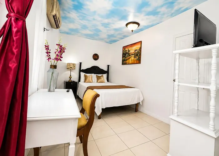 Cozy 1 Of 5 Apartment In The Heart Of Ocho Rios